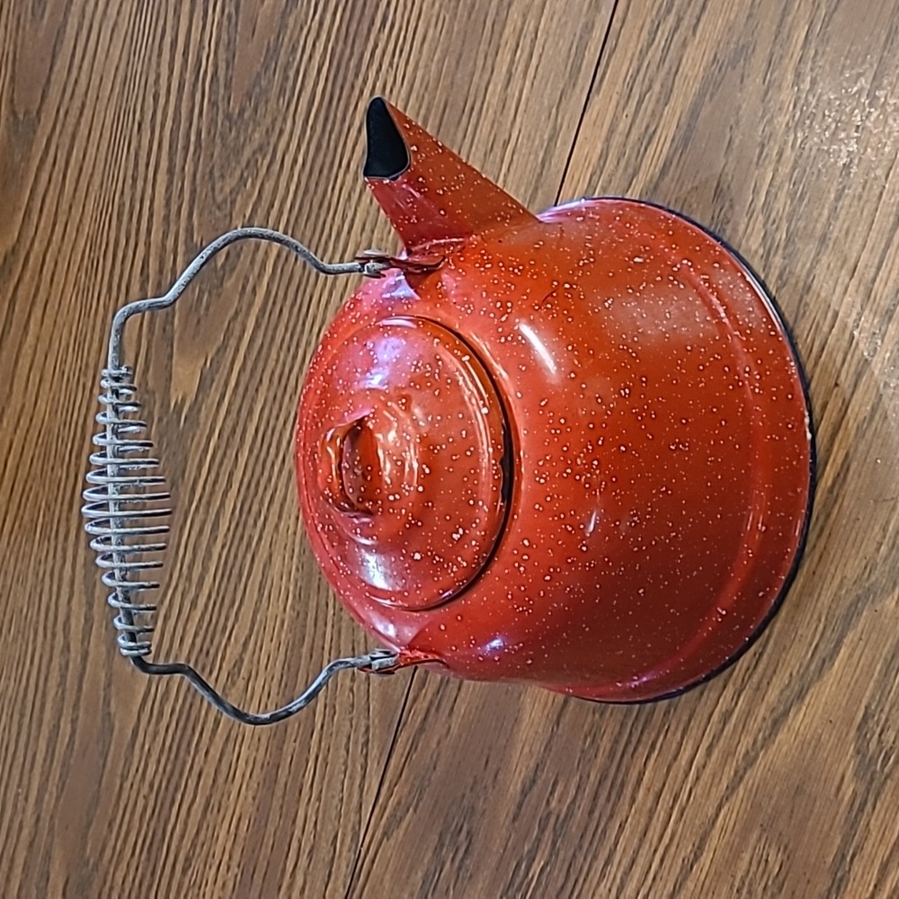 Vintage Farmhouse Style Red Spatter Enamelware Camping Kettle Teapot ♥